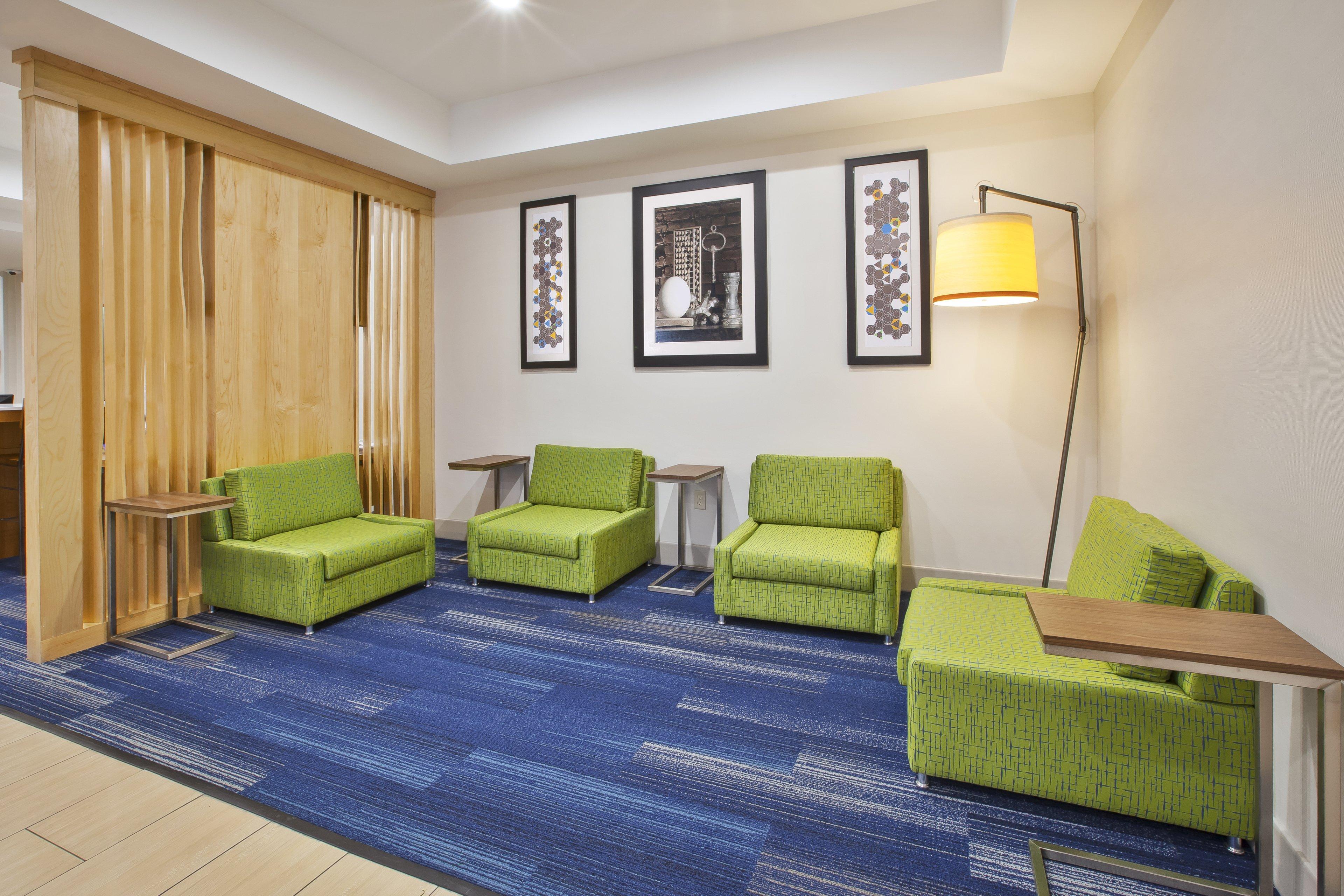 Holiday Inn Express Niles By Ihg Eksteriør billede