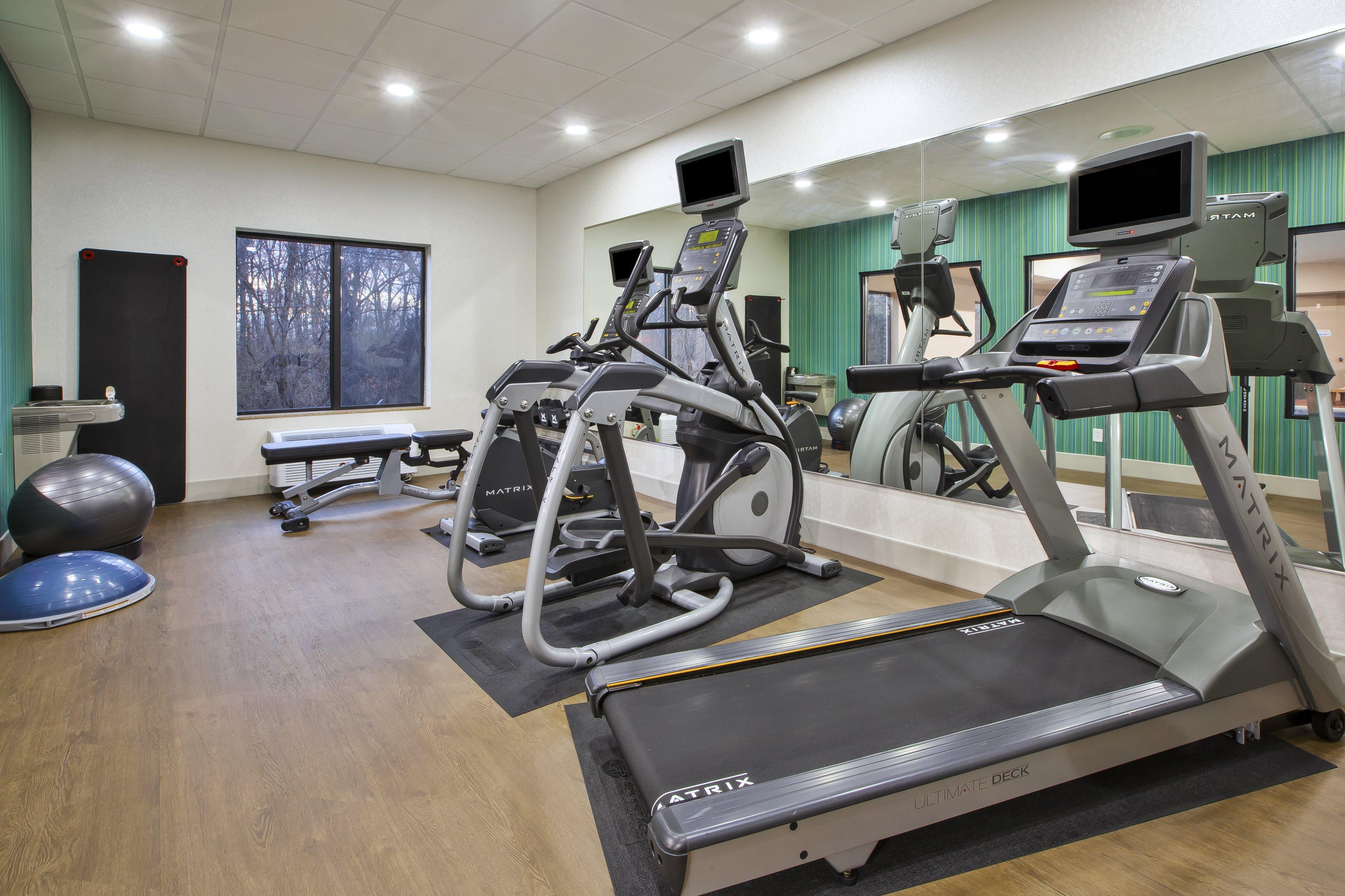 Holiday Inn Express Niles By Ihg Eksteriør billede